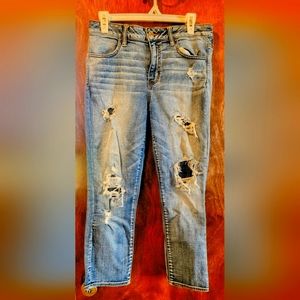American Eagle Hi-rise Jegging Crop Super Stretch Distressed Size 12